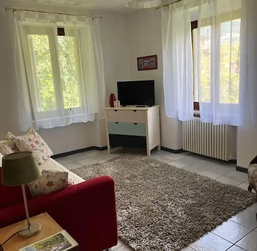 Gabbinoholidayhome In Suggestiva Corte * Como