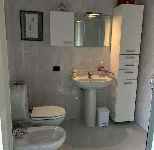 Gabbinoholidayhome In Suggestiva Corte Como