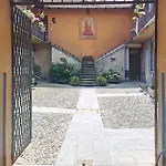 Gabbinoholidayhome In Suggestiva Corte Apartament
