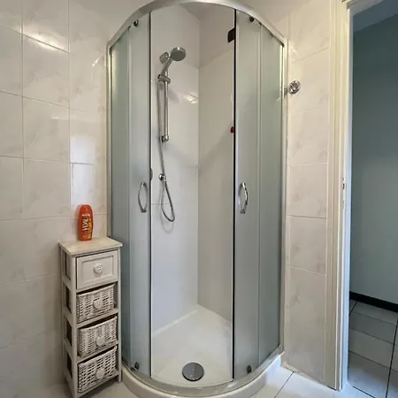 公寓 Gabbinoholidayhome In Suggestiva Corte 科莫